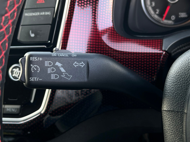 フォルクスワーゲン up! 中古車