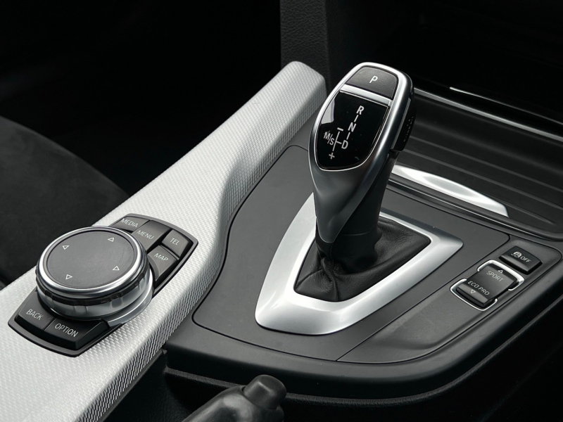 BMW 3シリーズ 中古車