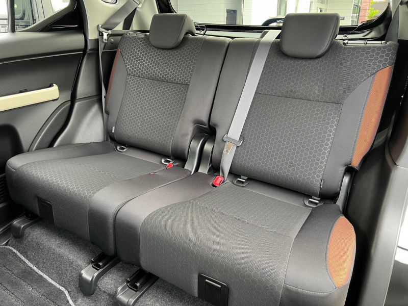 スズキ クロスビー 中古車