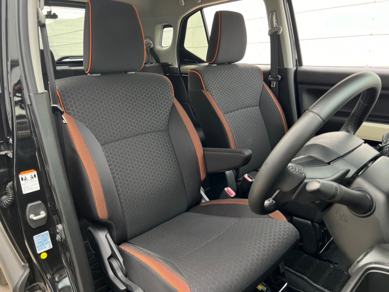 スズキ クロスビー 中古車