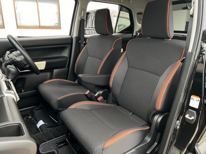 スズキ クロスビー 中古車