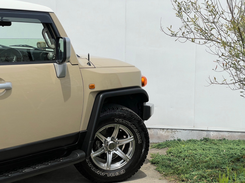 トヨタ FJクルーザー 中古車
