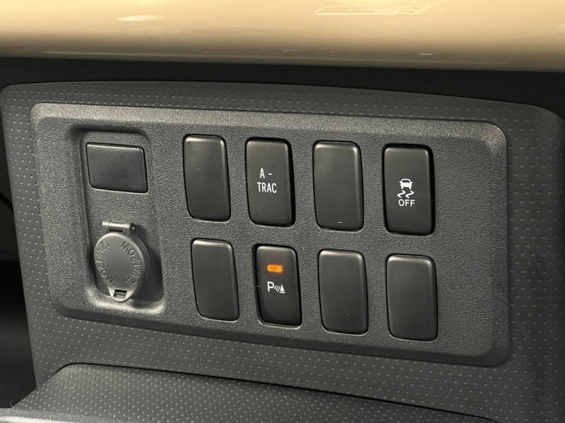 トヨタ FJクルーザー 中古車