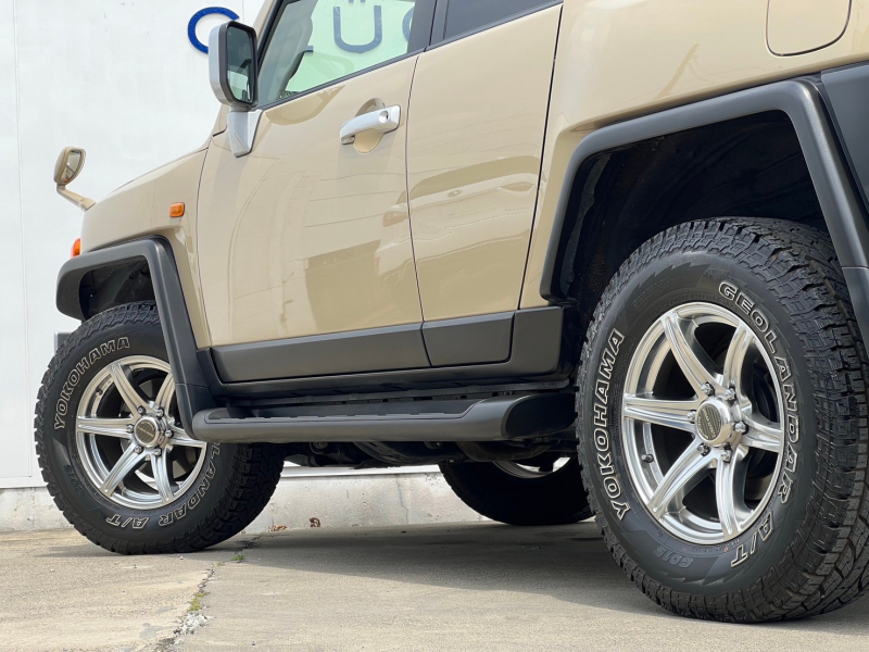 トヨタ FJクルーザー 中古車