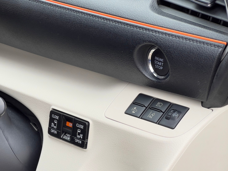 トヨタ シエンタ 中古車