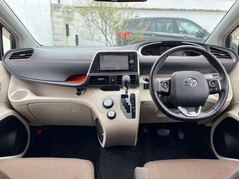 トヨタ シエンタ 中古車