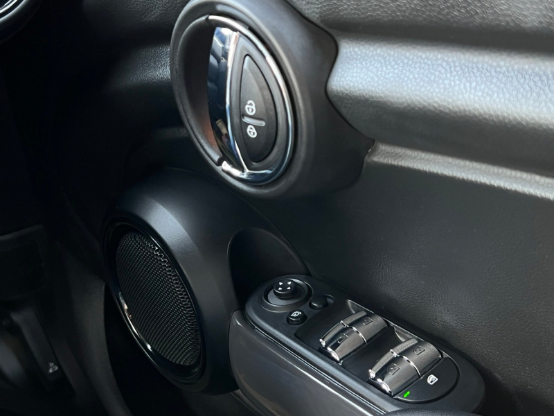 MINI(ミニ) ミニ 中古車