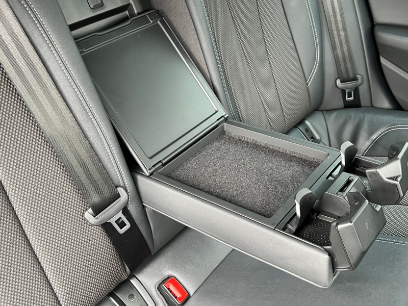 アウディ A5 中古車