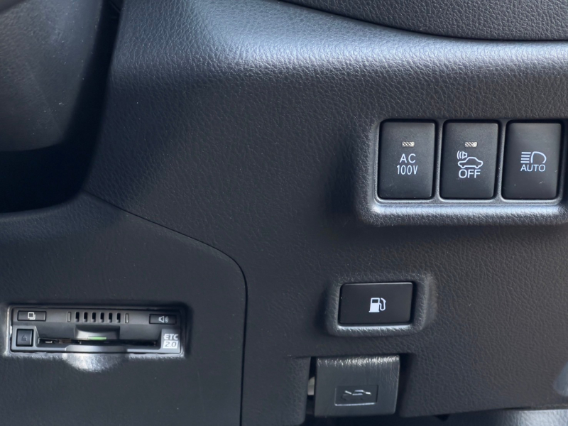 トヨタ C-HR 中古車