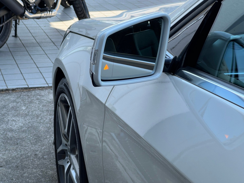 メルセデスベンツ Eクラス 中古車