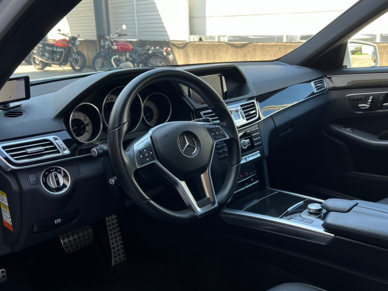 メルセデスベンツ Eクラス 中古車