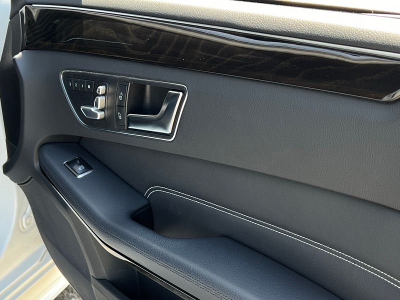 メルセデスベンツ Eクラス 中古車