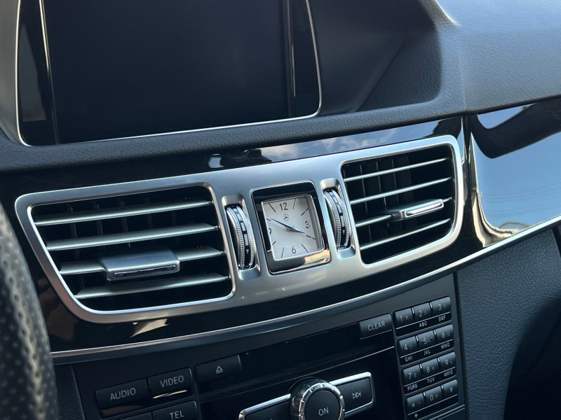 メルセデスベンツ Eクラス 中古車