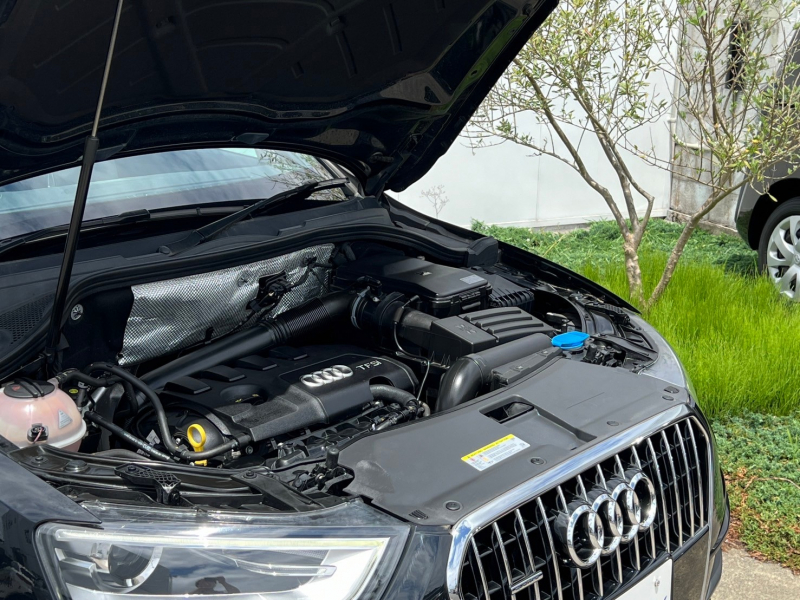 アウディ Q3 中古車