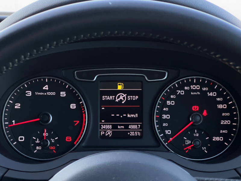 アウディ Q3 中古車