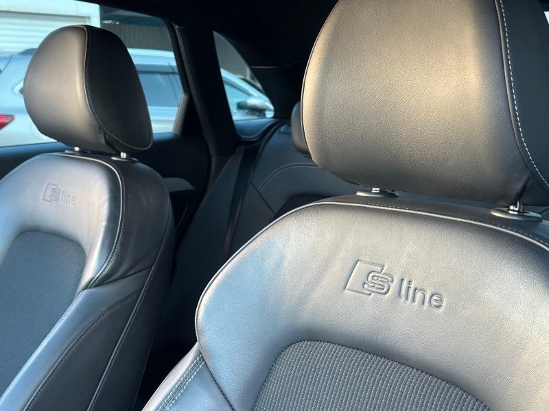 アウディ Q3 中古車