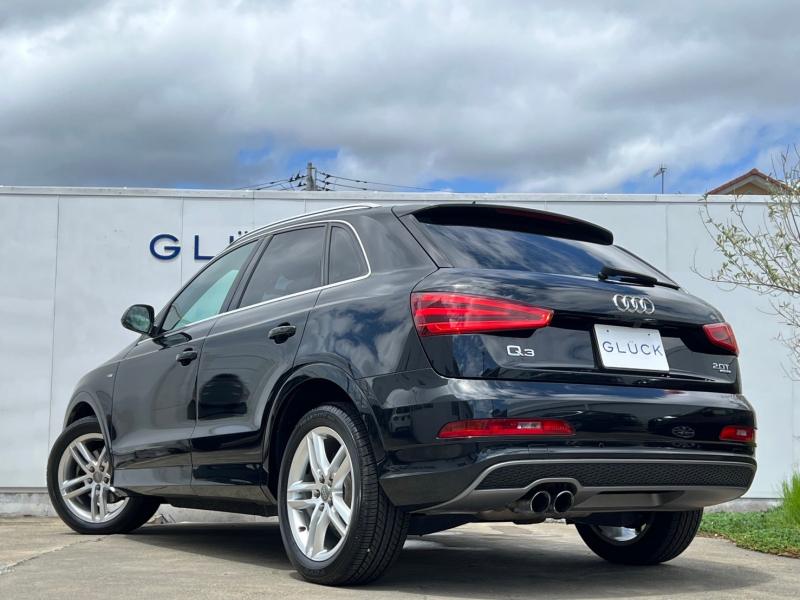 アウディ Q3 中古車