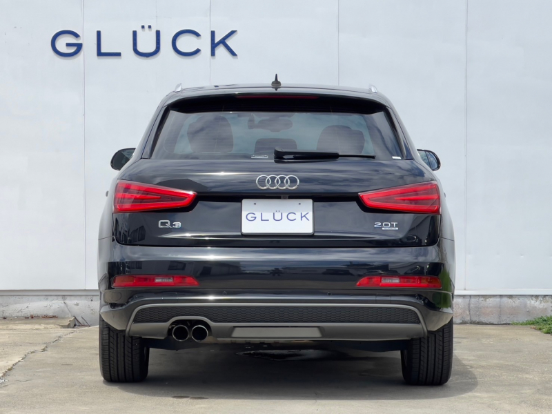 アウディ Q3 中古車