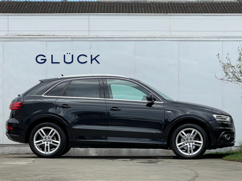 アウディ Q3 中古車