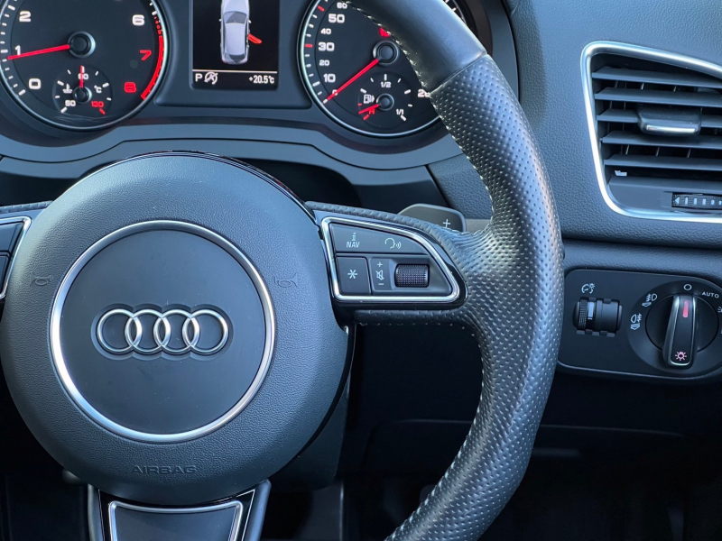 アウディ Q3 中古車