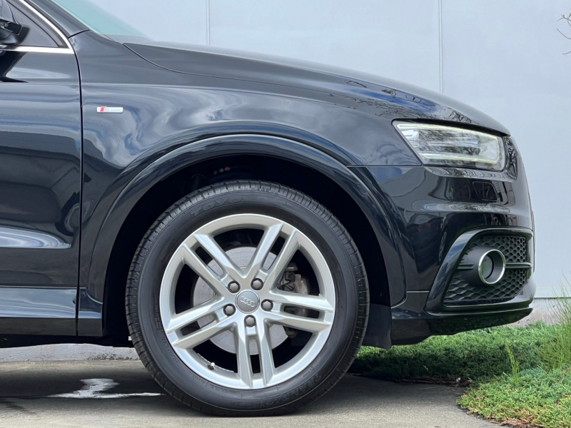 アウディ Q3 中古車