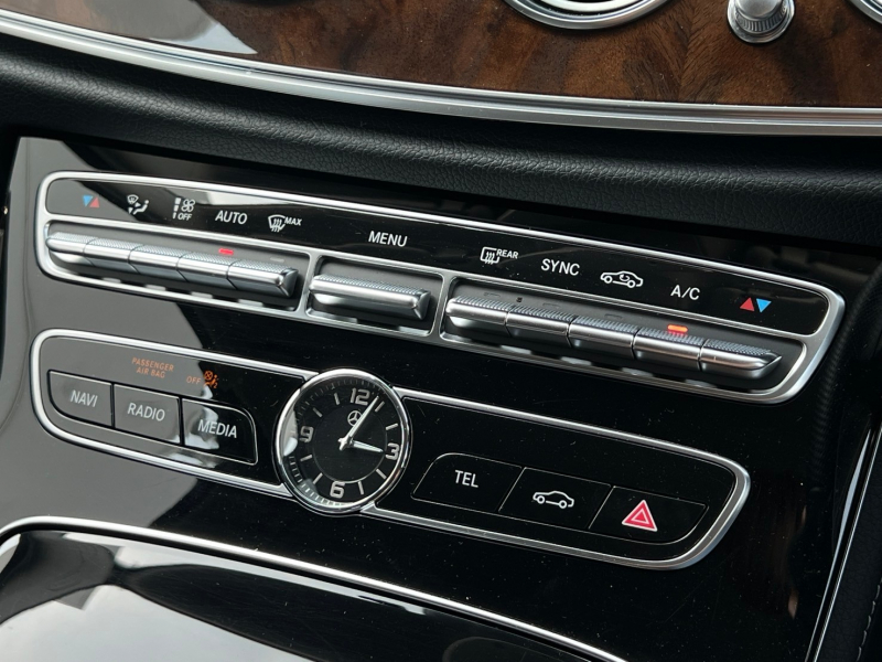 メルセデスベンツ Eクラス 中古車