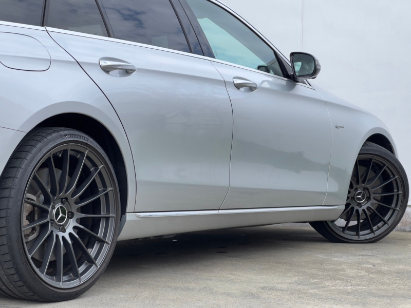 メルセデスベンツ Eクラス 中古車