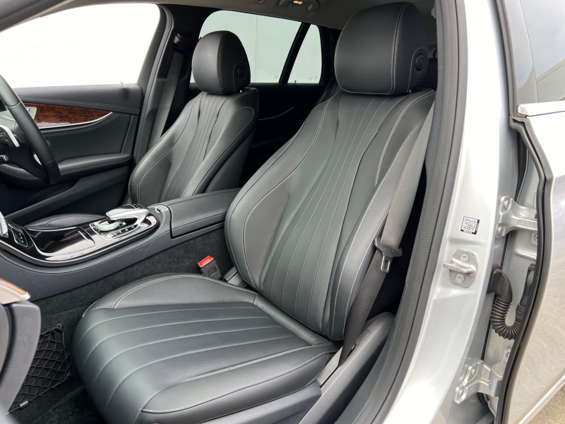 メルセデスベンツ Eクラス 中古車