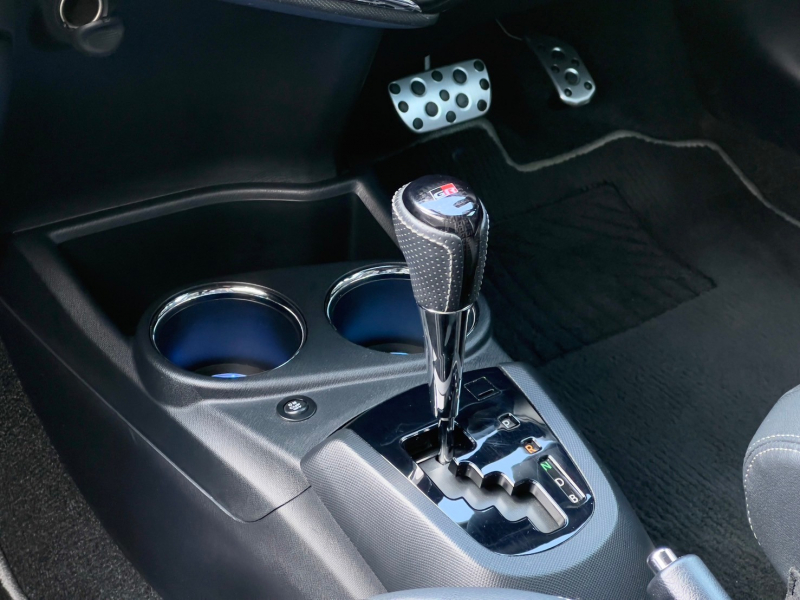 トヨタ アクア 中古車