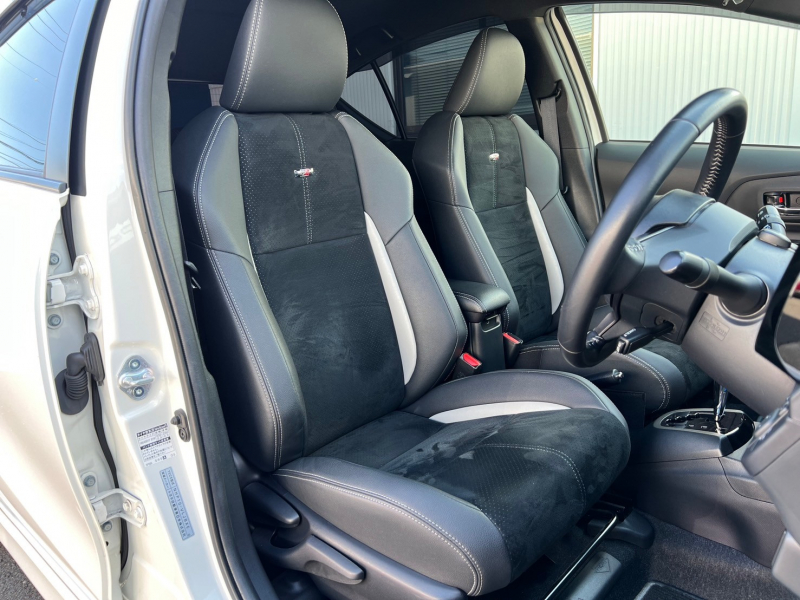 トヨタ アクア 中古車