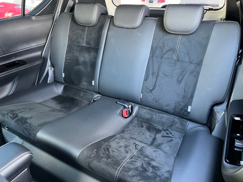 トヨタ アクア 中古車