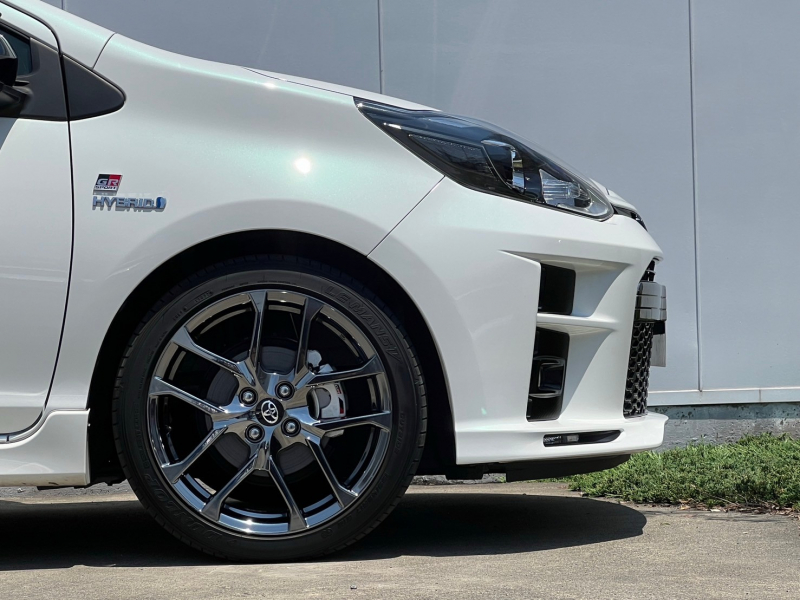 トヨタ アクア 中古車