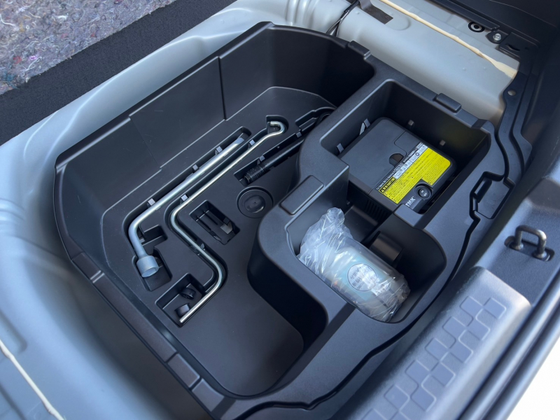 トヨタ アクア 中古車