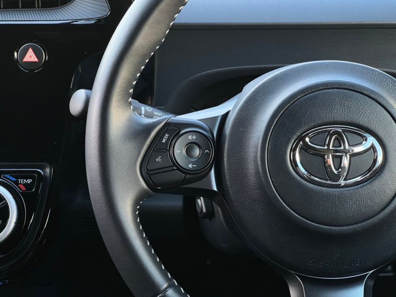 トヨタ アクア 中古車