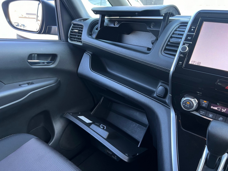 日産 セレナ 中古車