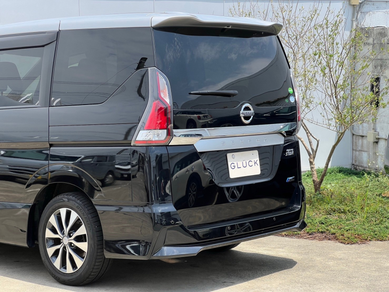 日産 セレナ 中古車