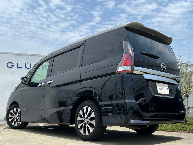 日産 セレナ 中古車
