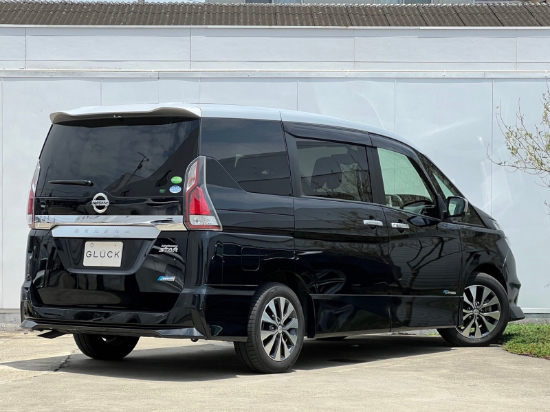 日産 セレナ 中古車