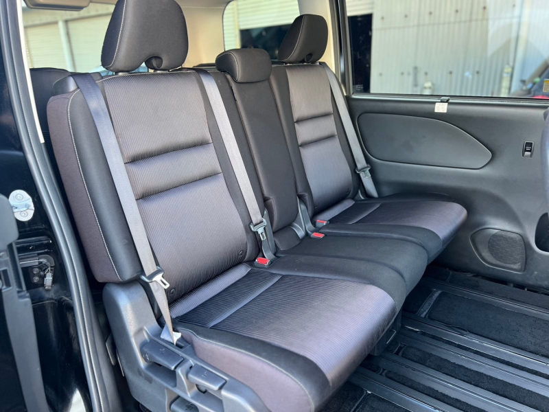日産 セレナ 中古車