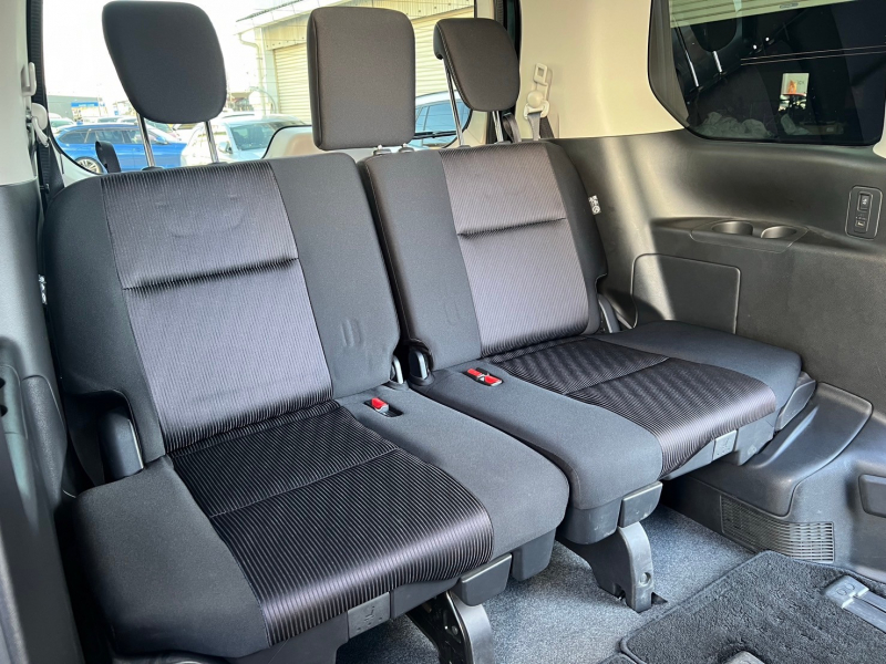 日産 セレナ 中古車