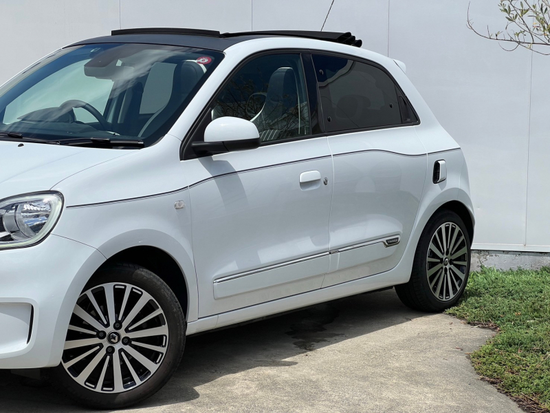 ルノー トゥインゴ 中古車