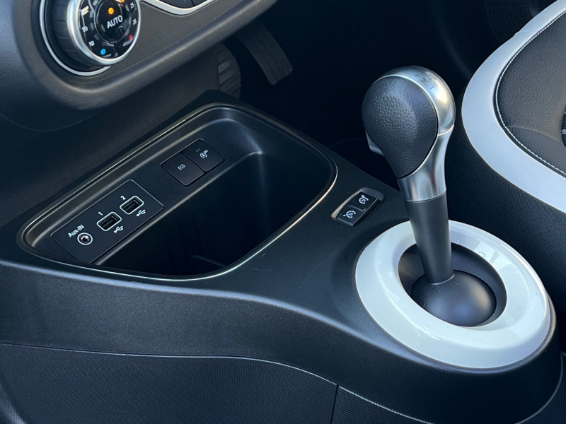 ルノー トゥインゴ 中古車