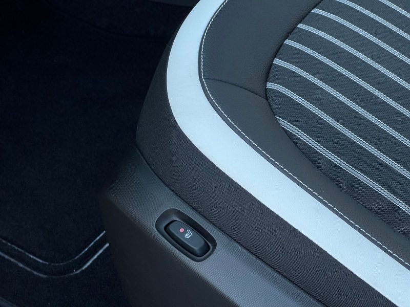 ルノー トゥインゴ 中古車