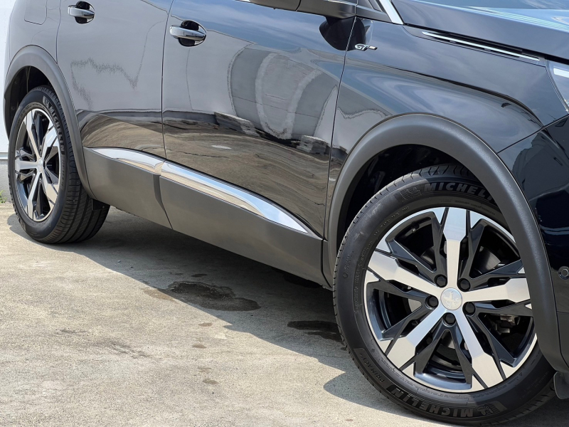 プジョー 3008 中古車