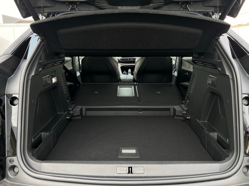 プジョー 3008 中古車