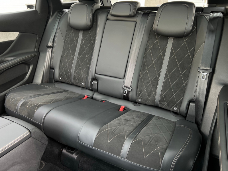 プジョー 3008 中古車