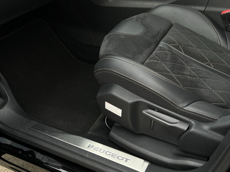 プジョー 3008 中古車