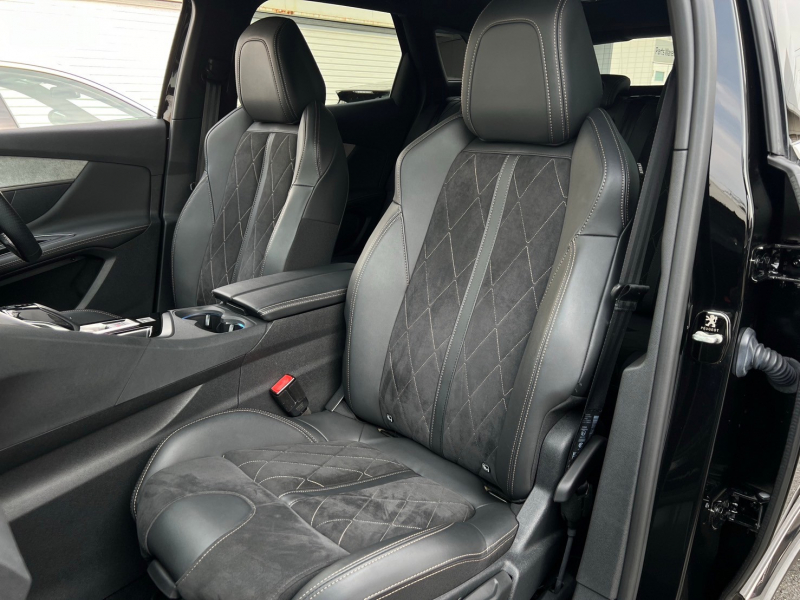 プジョー 3008 中古車