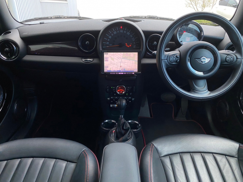 MINI(ミニ) ミニクラブマン 中古車