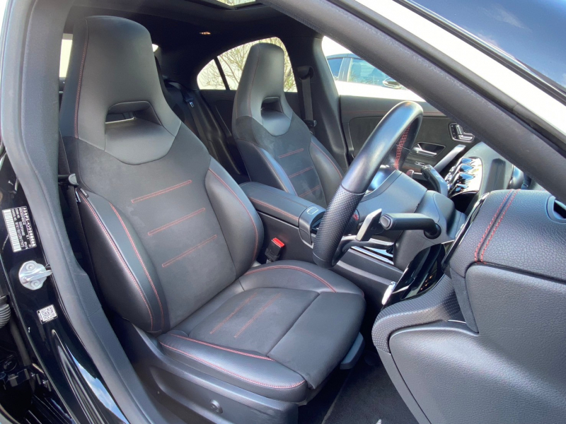 メルセデスベンツ CLAクラス 中古車